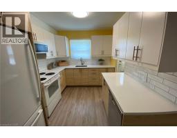 160 WESTCOURT Place - 5