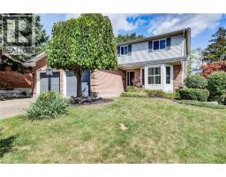 33 TINATAWA Court - 1