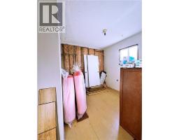 132 METCALFE Street S - 14