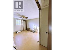 132 METCALFE Street S - 22