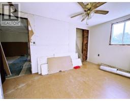 132 METCALFE Street S - 23