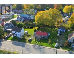 132 METCALFE Street S - 4