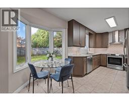 43 ROBSON Avenue - 12