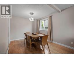 43 ROBSON Avenue - 17