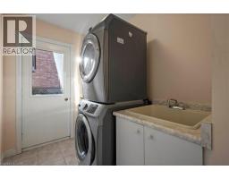 43 ROBSON Avenue - 24