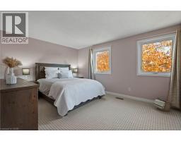 43 ROBSON Avenue - 25