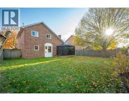 43 ROBSON Avenue - 43