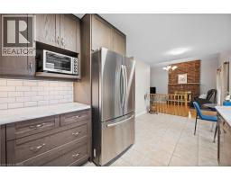 43 ROBSON Avenue - 9