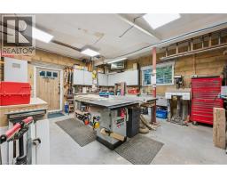 287 VILLA Place - 35