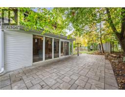 287 VILLA Place - 40