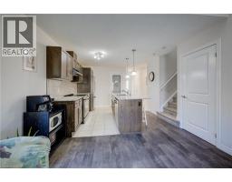 42 FINORO Crescent - 14