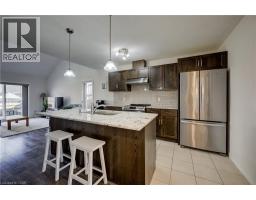 42 FINORO Crescent - 17