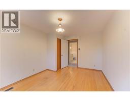 38 GLENWOOD Drive - 24