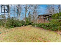 38 GLENWOOD Drive - 42