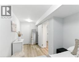 10 SHEFFIELD Avenue - 27