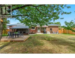 10 SHEFFIELD Avenue - 45