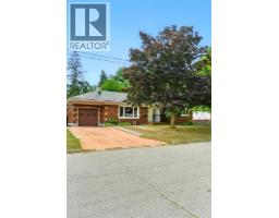 10 SHEFFIELD Avenue - 49