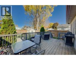 93 ALEXANDER Drive - 24