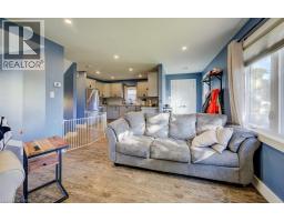 93 ALEXANDER Drive - 5