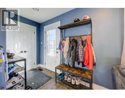 93 ALEXANDER Drive - 8