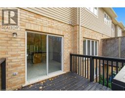 106 MAPLEVALE Drive - 39