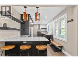 154 ELGIN Crescent - 5