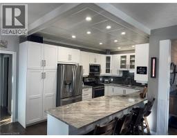 42 GRAYDON Drive - 12