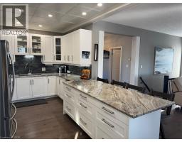 42 GRAYDON Drive - 13