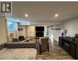 42 GRAYDON Drive - 19