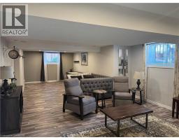 42 GRAYDON Drive - 21