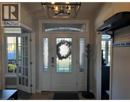 42 GRAYDON Drive - 6