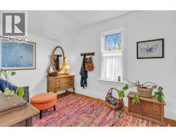 218 HERBERT Street - 21