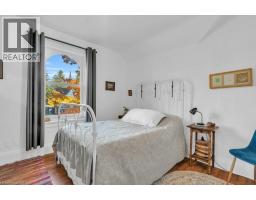 218 HERBERT Street - 25