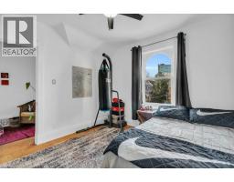 218 HERBERT Street - 29