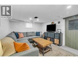 218 HERBERT Street - 31