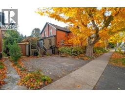 218 HERBERT Street - 5