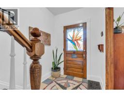 218 HERBERT Street - 6