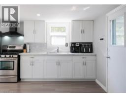 211 MCNAB Street W - 10