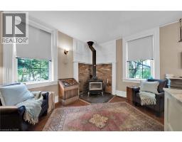 655 TOWNLINE Road W - 14