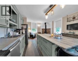 655 TOWNLINE Road W - 17