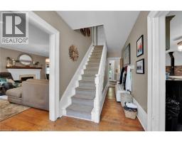 655 TOWNLINE Road W - 8