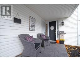 54 MORGAN Drive - 41