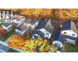 54 MORGAN Drive - 42