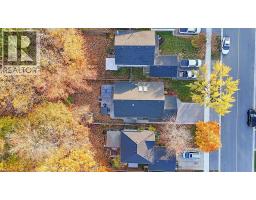 54 MORGAN Drive - 47