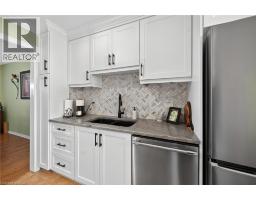 41 BALMORAL Court - 12