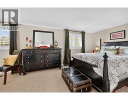 41 BALMORAL Court - 16