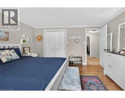 41 BALMORAL Court - 18