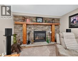 41 BALMORAL Court - 26