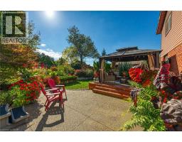 41 BALMORAL Court - 36