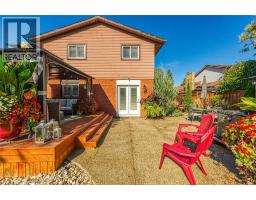 41 BALMORAL Court - 38